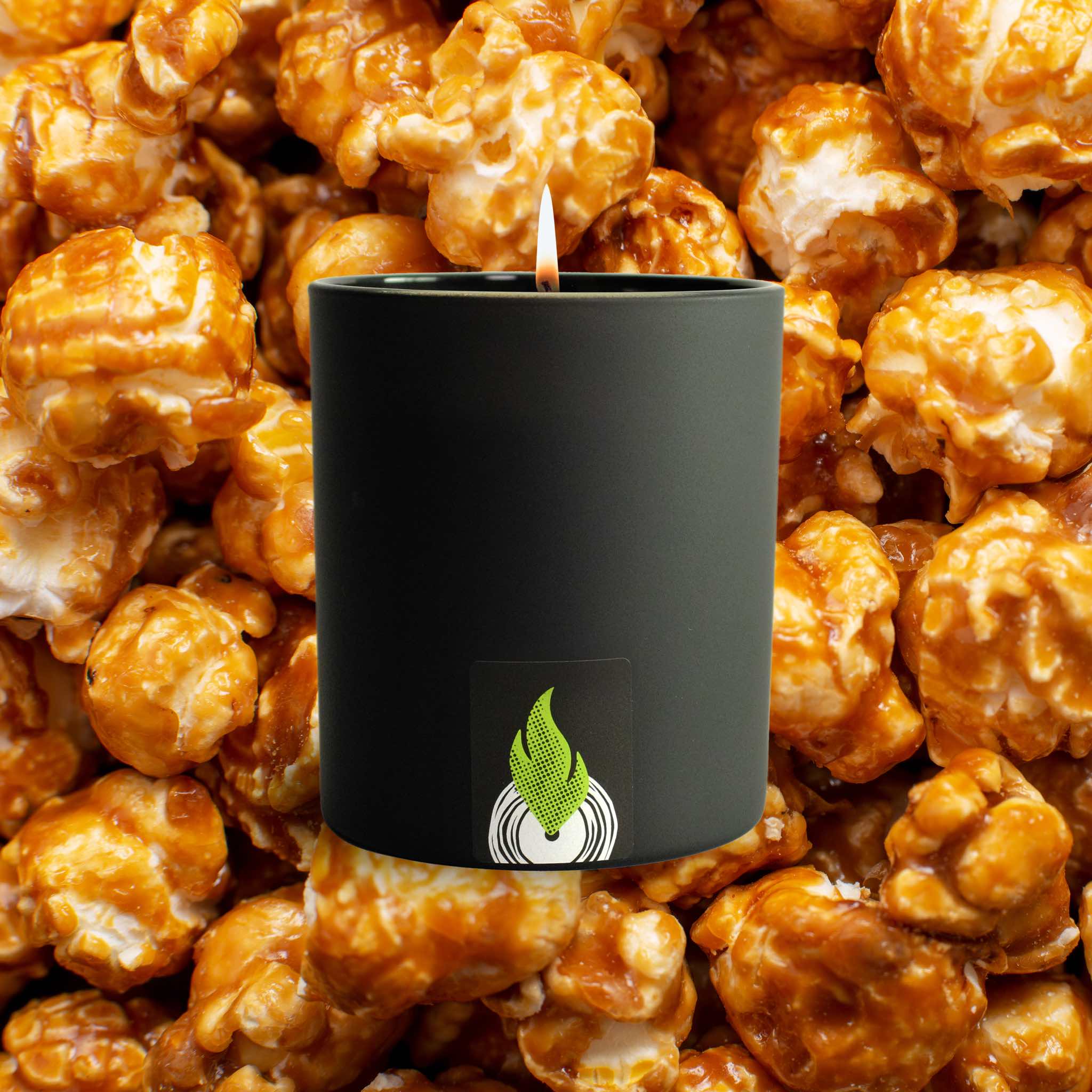 STICKY POPCORN CANDLE